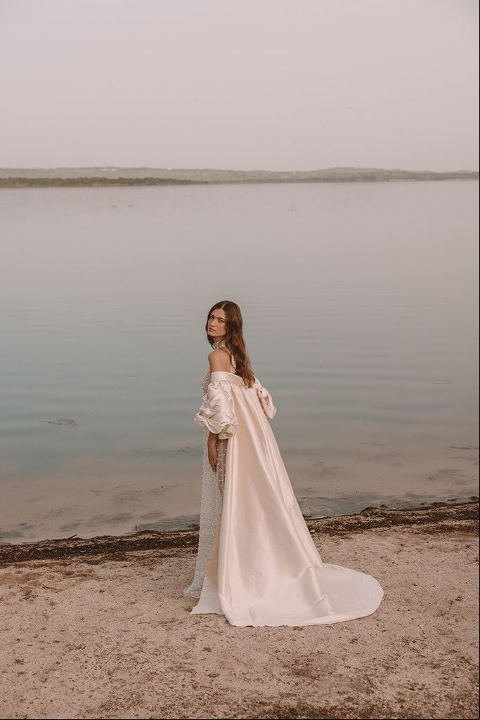 Vestidos de novia Lorena Formoso colección 2025